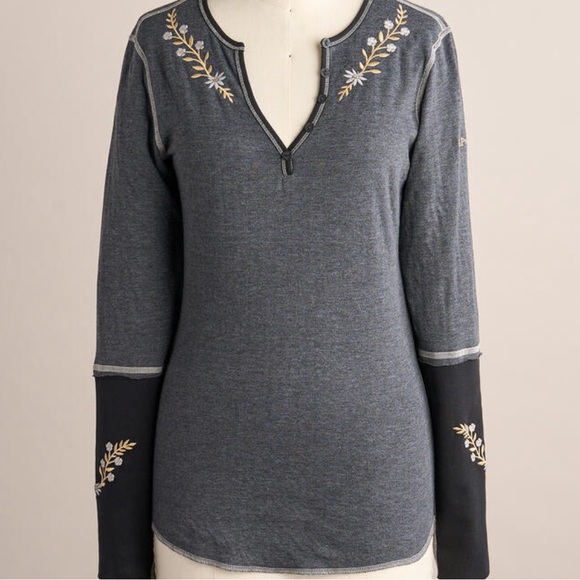 Alp N Rock Mountain Flower Henley. New with tags. - Picture 2 of 4